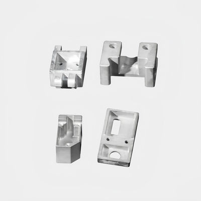 Professionele CNC-freesmachine-bewerkingsonderdelen voor op maat gemaakte metalen producten
