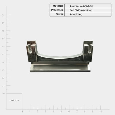 Op maat gemaakte CNC-bewerkingsonderdelen Commercieel aluminium voorpaneel Uitstekende slagvastheid en corrosiebestandheid