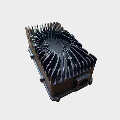 Op maat gemaakte verwerking Aluminium legering Radiator behuizing onderdelen Hoogdruk gieten voor warmteverlies