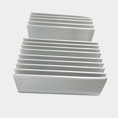 Corrosiebestendige aluminiumprofiel warmteput Aluminium extrusie warmteput met efficiënte warmteafvoer