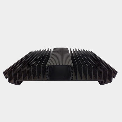 Aanpasbare industriële geanodiseerde aluminium extrusieverwarming voor optimale koeling
